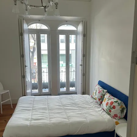 With Terrace 5 Minutes From Marques De Pombal Daire Lisboa