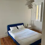 Διαμέρισμα With Terrace 5 Minutes From Marques De Pombal Lisboa