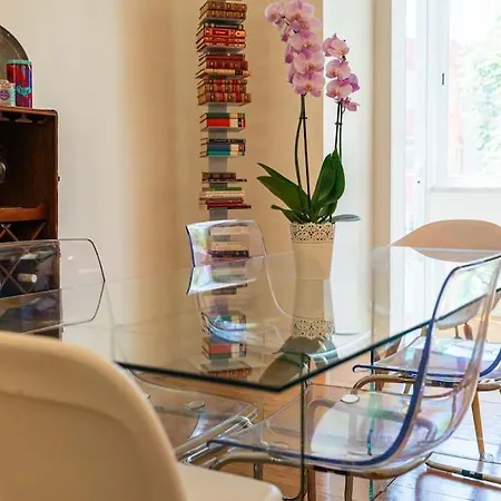 With Terrace 5 Minutes From Marques De Pombal Apartament Lizbona